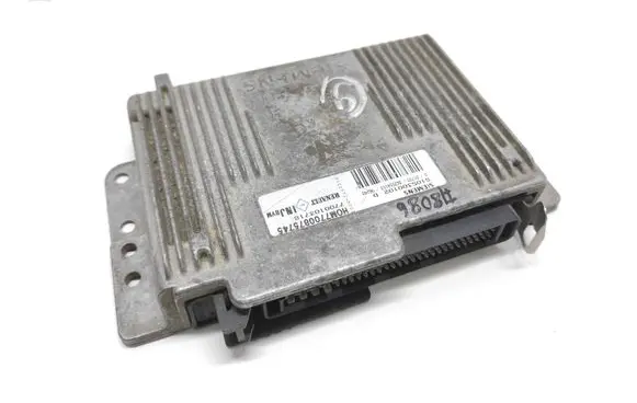 Renault Scenic I Engine control unit/module 7700103718 S105300102