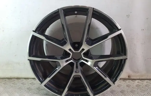 R20 alloy rim
