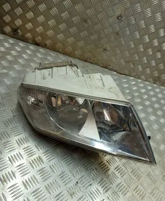 Skoda Octavia Mk2 (1Z) Headlight/headlamp 13K046AA