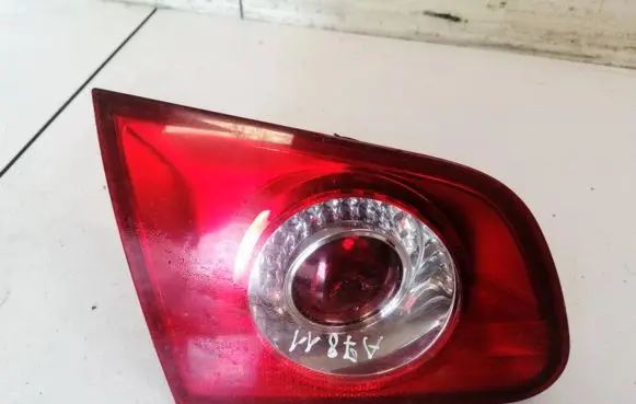 Volkswagen PASSAT B6 Tailgate rear/tail lights 3C9945093