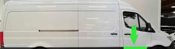 Mercedes-Benz Sprinter W907 W910 Front door trim (molding) A9106900300 A9106908201 9106908201
