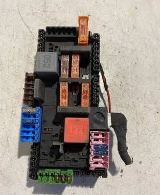 Mercedes-Benz E W213 Fuse module A2139068801 58HL16F06