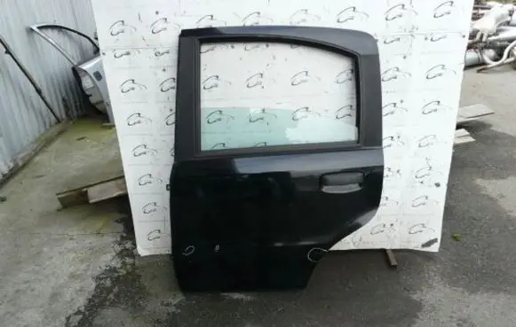 Fiat Panda II Rear door