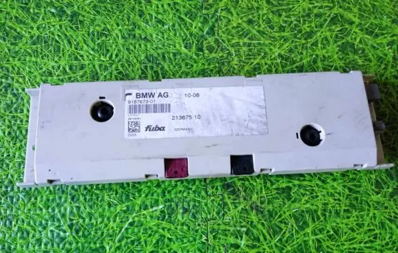 BMW M6 Aerial antenna amplifier 9187673 28143341 21367510