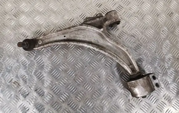 Opel Zafira C Front lower control arm/wishbone 7F03H2