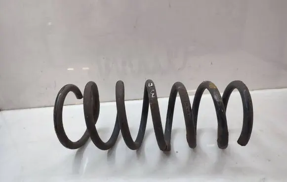 Volvo XC60 Rear coil spring 
