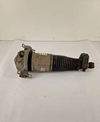 Volkswagen Touareg I Rear shock absorber/damper 7L6512021AG