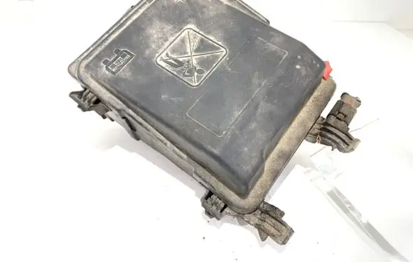 Peugeot 308 Fuse box set 9807091980