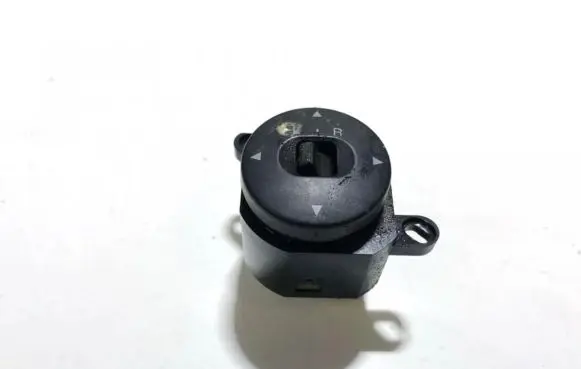 Mazda Xedos 6 Wing mirror switch