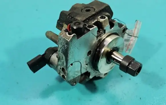 BMW 1 E81 E87 Fuel injection high pressure pump 0445010126 IMPRK1560912