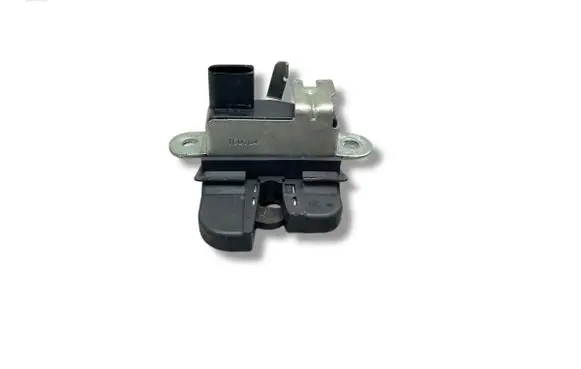 Seat Altea XL Tailgate/trunk/boot lock/catch/latch 5P0827505B