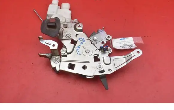 Dacia Dokker Rear door lock 