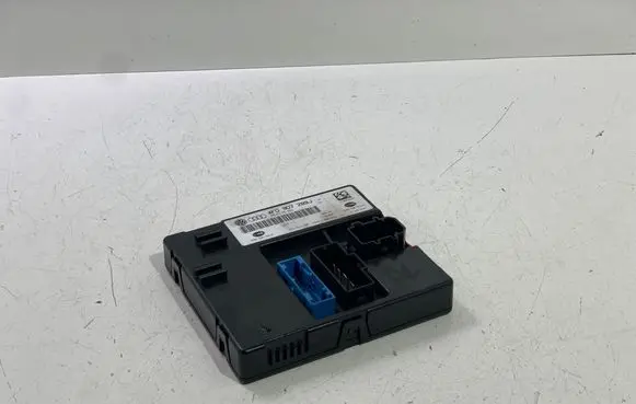 Audi A6 S6 C6 4F Comfort/convenience module 4F0907289J