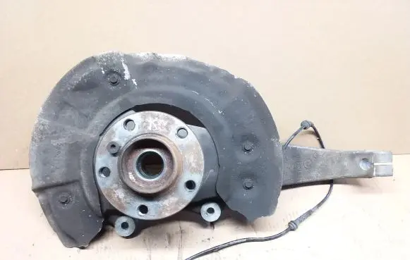 BMW 5 F10 F11 Front wheel hub spindle knuckle