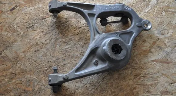 Dodge Durango Rear upper control arm/wishbone 52124814AD KLE-P717