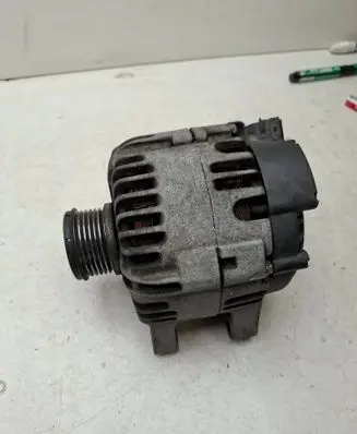 Peugeot 207 Generator/alternator 9646321780 2542924A 7G1GC053