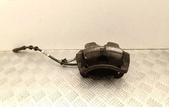 Volvo XC40 Front brake caliper 32329523