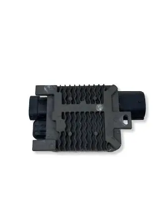 Volvo V40 Coolant fan relay 940009301 560003209513