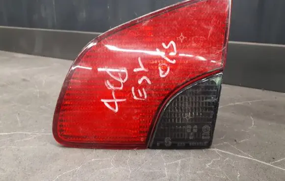 Peugeot 406 Tailgate rear/tail lights 45505