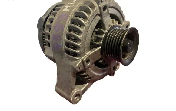 BMW 3 F30 F35 F31 Generator/alternator 7640131 1042118182