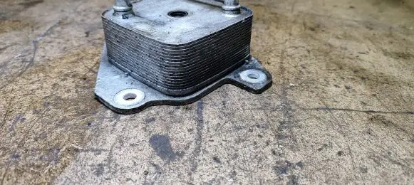 Mitsubishi Outlander Oil filter mounting bracket