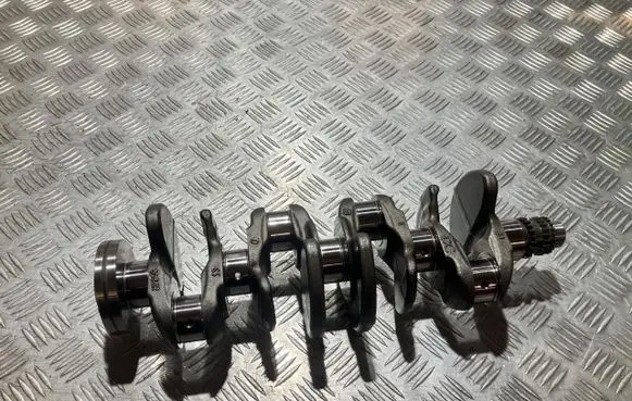 Mercedes-Benz A W177 Crankshaft A2820310001
