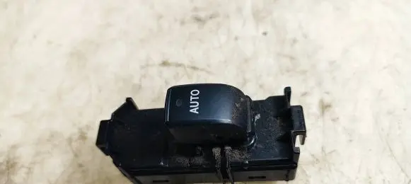 Lexus IS 220D-250-350 Electric window control switch 8403053020