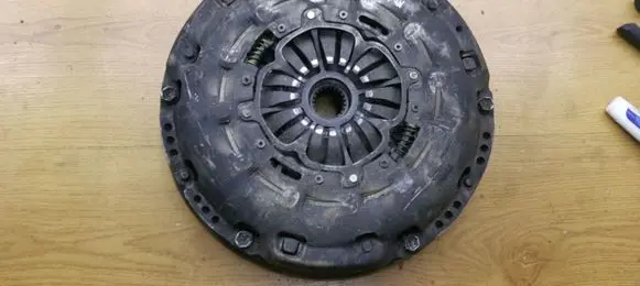 Toyota Avensis T270 Clutch set kit 3125005160