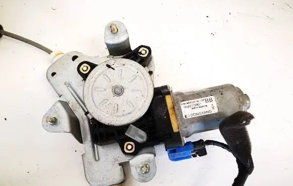 Chevrolet Captiva Front door window regulator motor 96627080