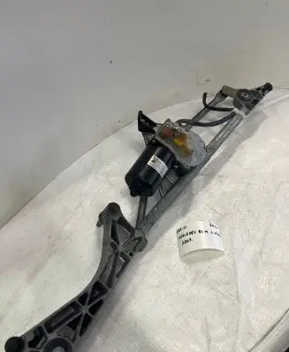 Mercedes-Benz C W203 Wiper motor A2038200342 6182A 404518
