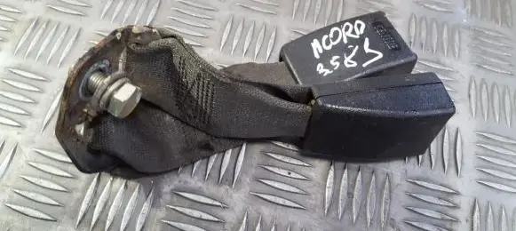 Honda Accord Rear seatbelt buckle 160196