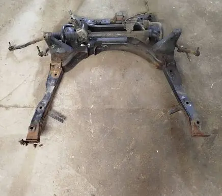 Nissan Qashqai Front subframe