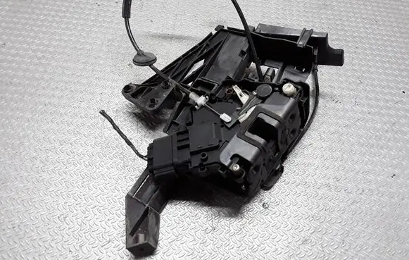 Ford Focus C-MAX Rear door lock 3M5AR26412BP