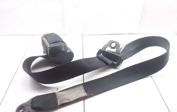 Volkswagen Transporter - Caravelle T4 Front seatbelt 701857805B 00049876