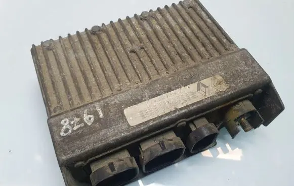 Renault Laguna I Engine control unit/module 7700106070