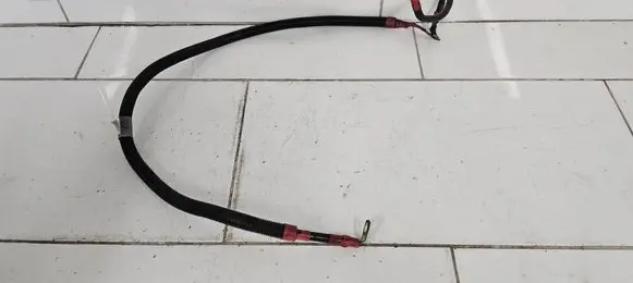 BMW 5 E60 E61 Positive cable (battery) EMA97W 7804127 61025209