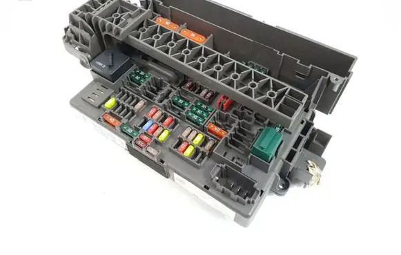 BMW Z4 E89 Fuse module 9154971