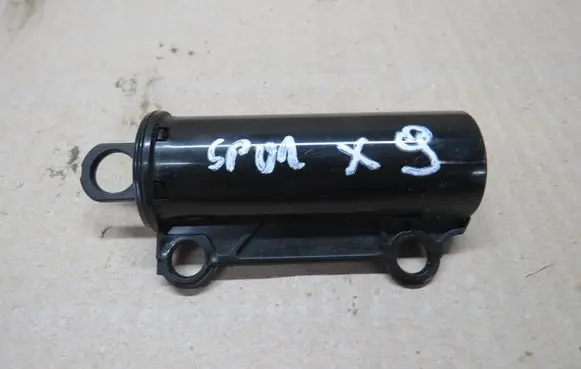 KIA Sportage Glove box lock 