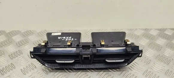Skoda Fabia Mk4 (6VA) Dash center air vent grill 6VA820951