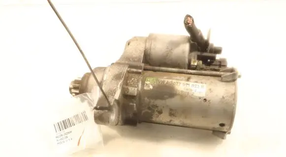 Volkswagen Polo IV 9N3 Starter motor 02T911023S