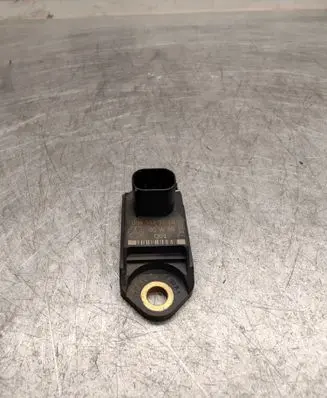 Mercedes-Benz ML W164 Acceleration sensor 0045423518 05W38