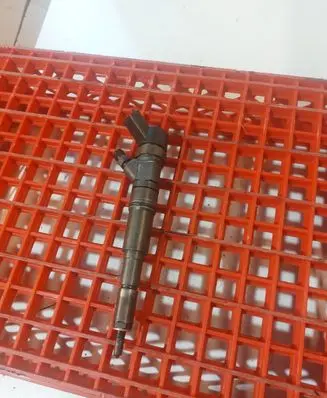 BMW 7 E38 Fuel injector 2354093