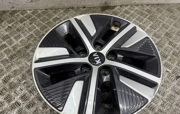 R16 alloy rim