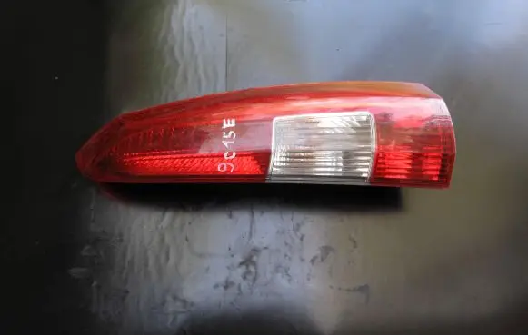 Volvo V70 Rear/tail lights 152844 9154494
