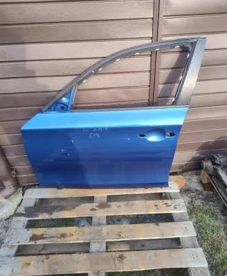 BMW X3 E83 Front door