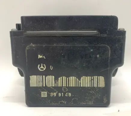 Glow plug pre-heat relay