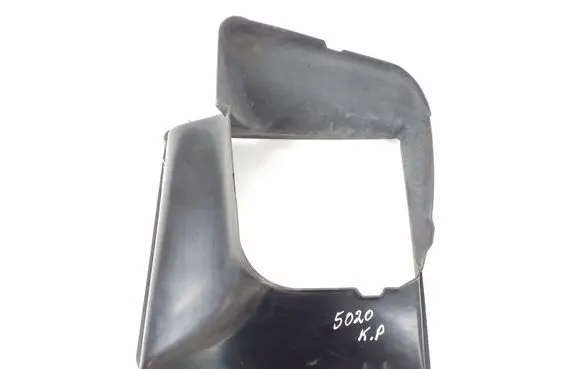 Porsche Macan (95B) Intercooler air channel guide 95B117335A