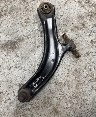 Nissan Qashqai Front lower control arm/wishbone