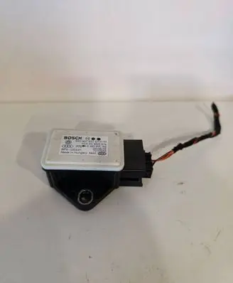 Audi A4 S4 B8 8K ESP acceleration yaw rate sensor 8K0907637D 7010942 0265005740