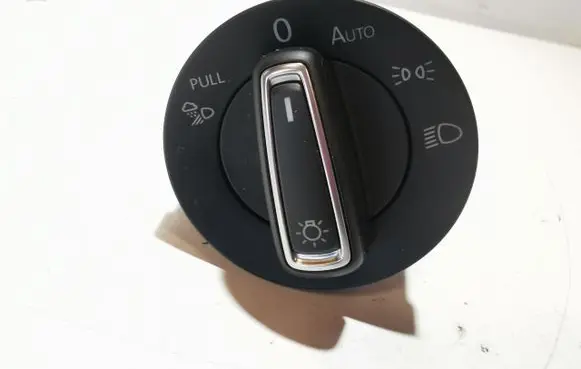 Volkswagen Atlas Light switch 3CM941431